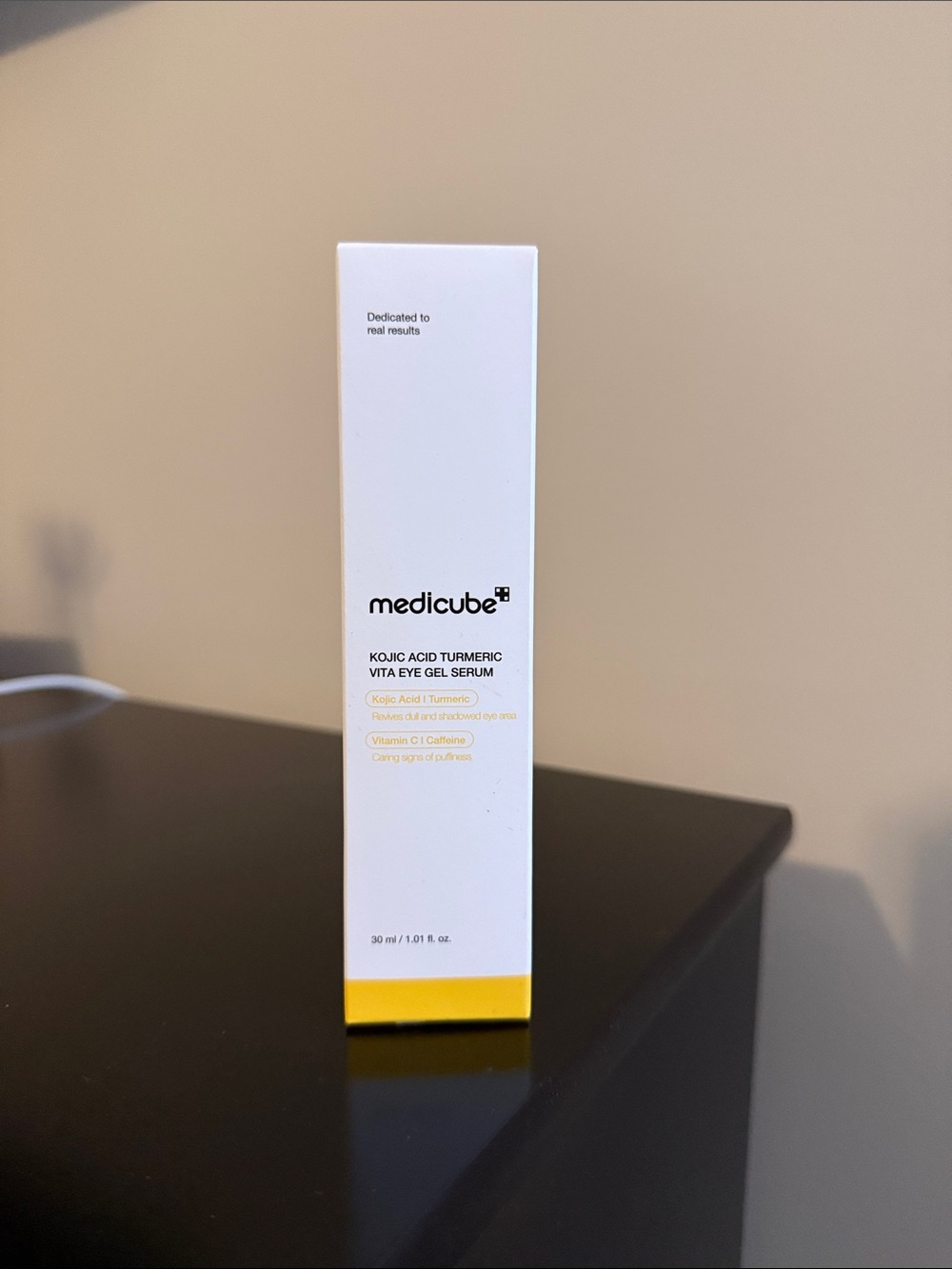 medicube Kojic Acid Turmeric Vita Eye Gel Serum — White & Yellow